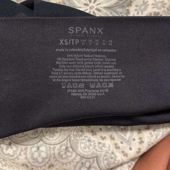 Women’s Spanx size XS petite. - Picture 4 of 5